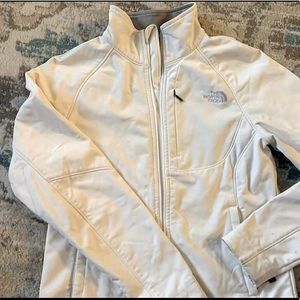 Woman’s North Face Coat